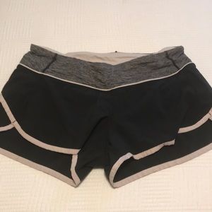 Lululemon size 4 speed shorts
